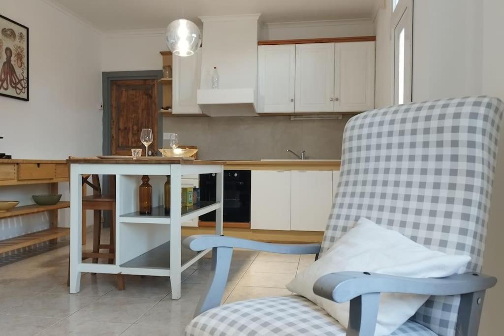 Charmante Maison T2 De Plein Pied Avec Exterieur Calme Aux Arenes Villa Beziers Ngoại thất bức ảnh