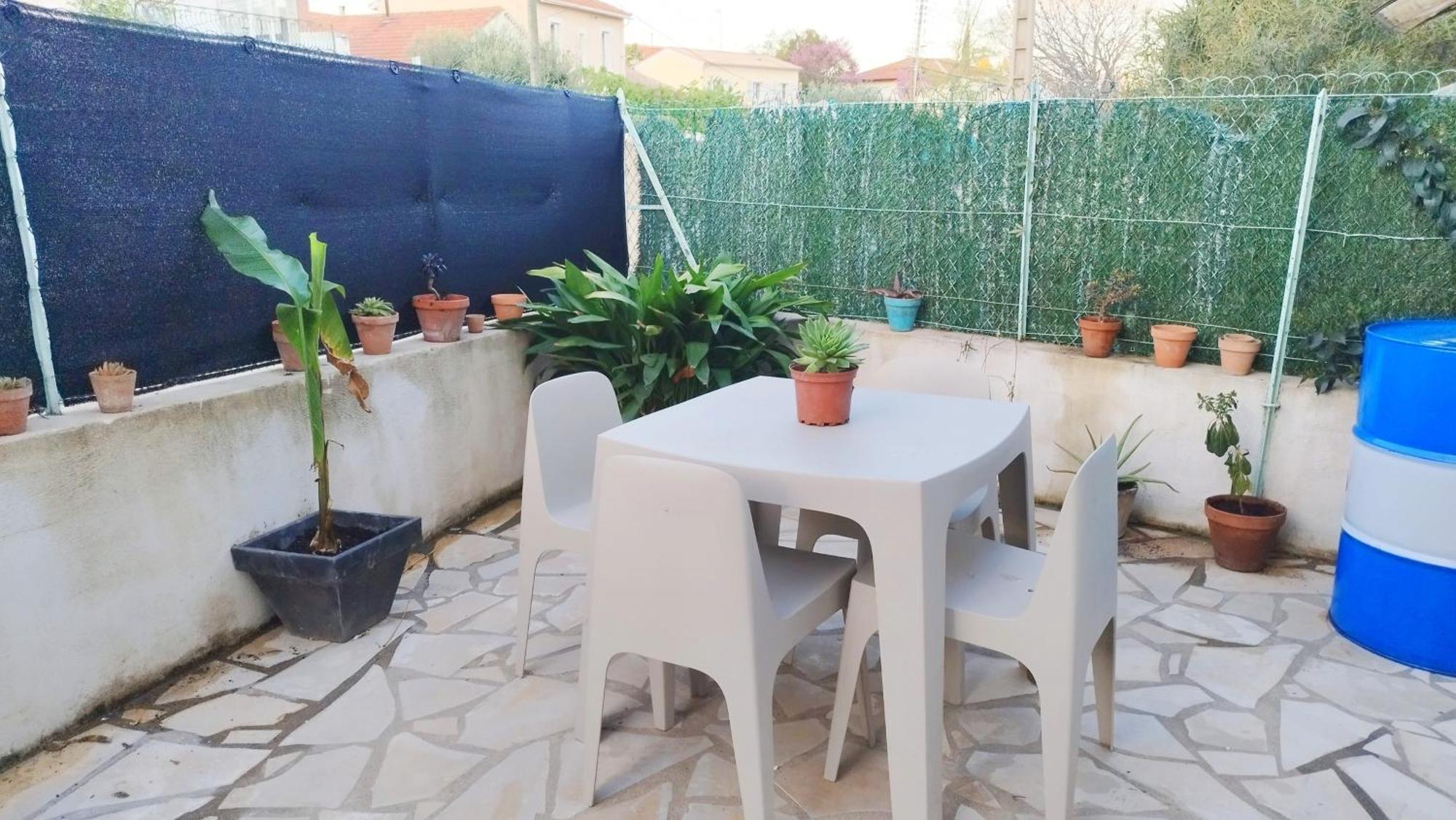 Charmante Maison T2 De Plein Pied Avec Exterieur Calme Aux Arenes Villa Beziers Ngoại thất bức ảnh