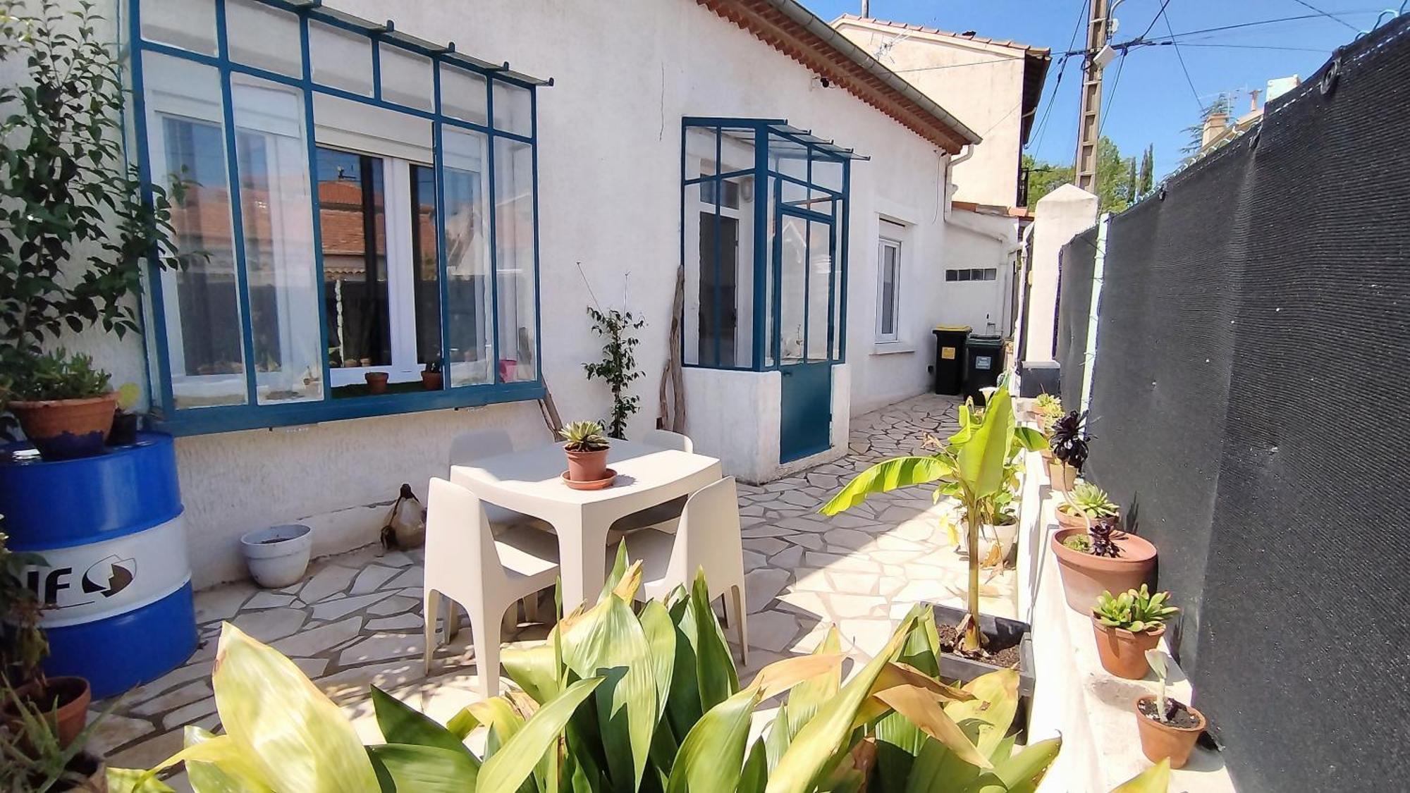 Charmante Maison T2 De Plein Pied Avec Exterieur Calme Aux Arenes Villa Beziers Ngoại thất bức ảnh